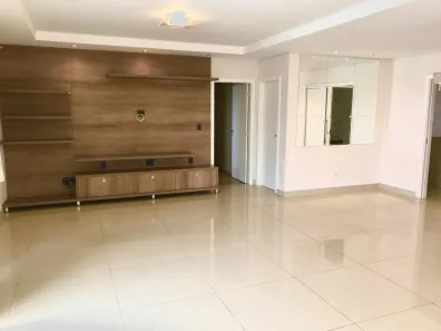 Apartamento com 3 Quartos à venda, 157m² no Vila Santa Cruz, Franca