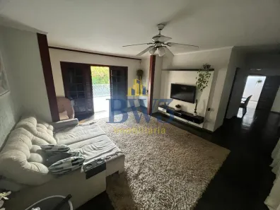 Sobrado com 3 Quartos à venda, 355m² no Parque São Quirino, Campinas