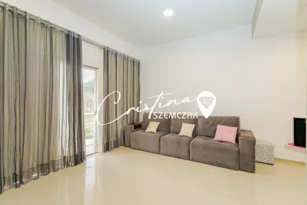 Sobrado com 3 Quartos à venda, 241m² no Guabirotuba, Curitiba