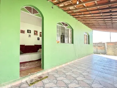 Casa com 2 Quartos à venda, 80m² no Icaivera, Betim