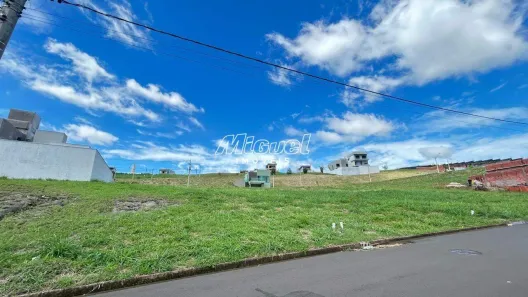 Lote/Terreno à venda, 275m² no Jardim São Francisco, Piracicaba