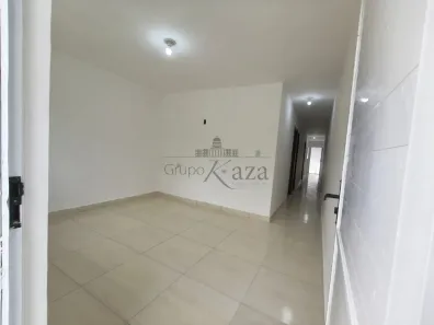 Casa de Condomínio com 2 Quartos à venda, 65m² no Chácaras Pousada do Vale, São José dos Campos