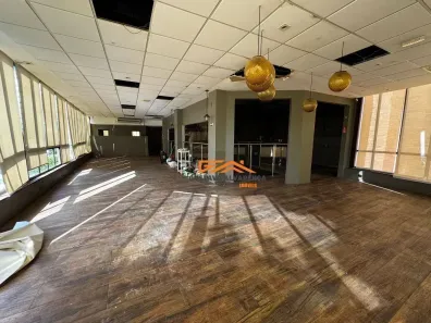 Prédio Comercial para alugar, 452m² no Cambuí, Campinas