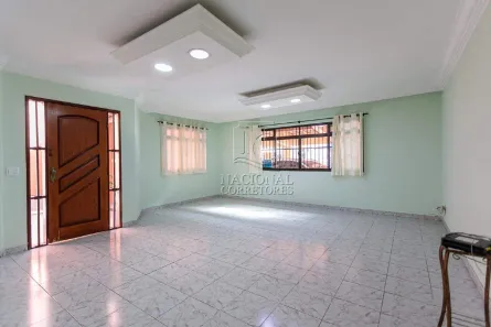 Sobrado com 3 Quartos para alugar, 270m² no Santa Terezinha, Santo André