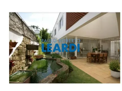 Casa com 6 Quartos à venda, 900m² no Pacaembu, São Paulo
