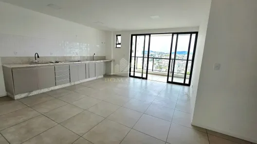Apartamento com 3 Quartos para alugar, 100m² no Teixeiras, Juiz de Fora