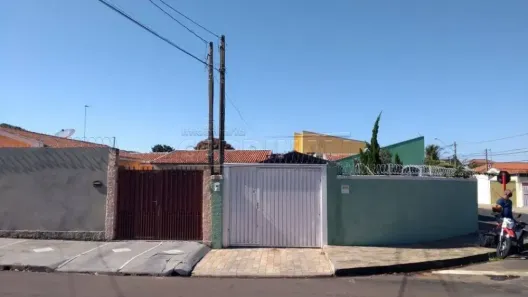 Casa com 3 Quartos à venda, 170m² no Parque Santa Felícia Jardim, São Carlos