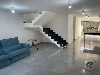 Casa com 4 Quartos à venda, 194m² no Piratininga, Niterói