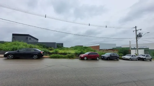 Lote/Terreno à venda, 1000m² no Parque Industrial Prestes (Éden), Sorocaba