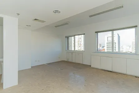 Ponto Comercial à venda, 28m² no Liberdade, São Paulo