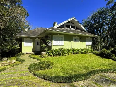 Casa de Condomínio com 3 Quartos à venda, 400m² no Floresta, Gramado