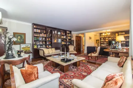 Apartamento com 3 Quartos à venda, 210m² no Rio Branco, Porto Alegre