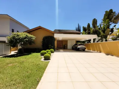 Casa de Condomínio com 3 Quartos à venda, 300m² no Granja Viana, Cotia