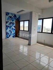 à venda, 42m² no Floresta, Porto Alegre