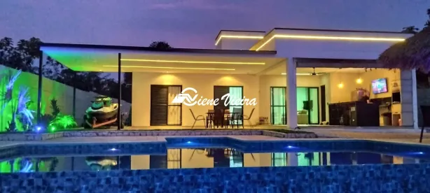 Fazenda/Sítio com 3 Quartos à venda, 1140m² no , Igaratá