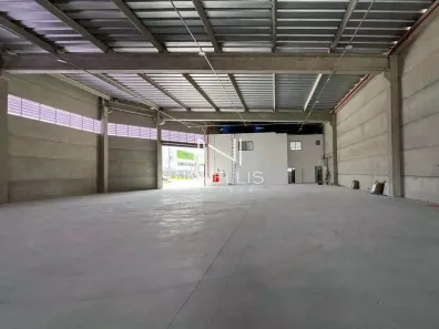 Galpão/Depósito/Armazém para alugar, 950m² no Rio Abaixo, Jacareí