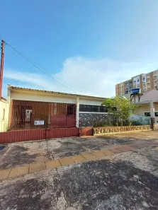 Casa com 3 Quartos para alugar, 154m² no Jardim Central, Dourados