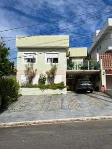 Casa de Condomínio com 3 Quartos para alugar, 141m² no Vila Capuava, Valinhos