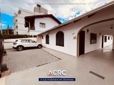 Casa com 5 Quartos à venda, 160m² no Valparaiso, Blumenau