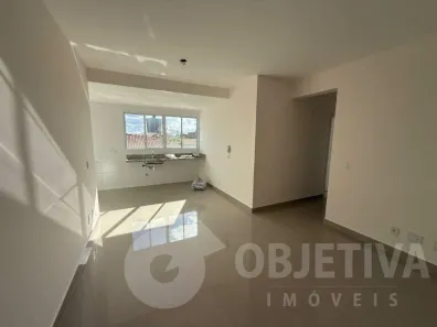 Apartamento com 2 Quartos para alugar, 53m² no Pampulha, Uberlândia