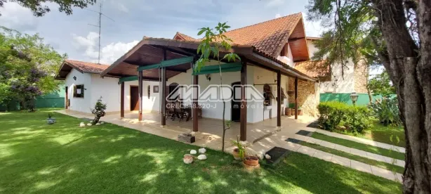 Casa de Condomínio com 3 Quartos à venda, 303m² no Ortizes, Valinhos