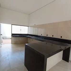 Casa com 3 Quartos à venda, 90m² no Residencial Fruta do Conde, Uberlândia