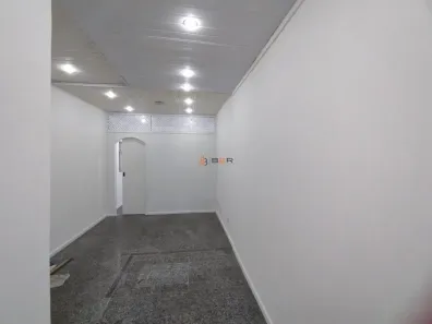 Sala Comercial para alugar, 30m² no Madureira, Rio de Janeiro