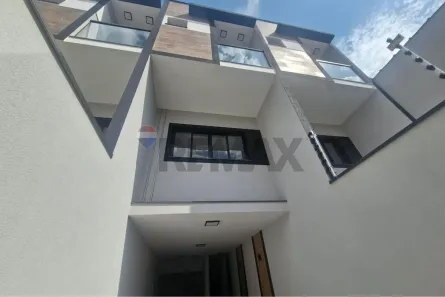 Sobrado com 3 Quartos à venda, 100m² no Vila Dom Pedro II, São Paulo