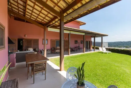 Casa de Condomínio com 3 Quartos à venda, 195m² no Pousada dos Bandeirantes, Carapicuíba
