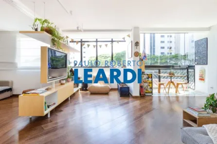 Apartamento com 3 Quartos à venda, 137m² no Vila Santo Estéfano, São Paulo
