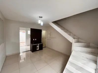 Casa de Condomínio com 2 Quartos à venda, 50m² no Água Espraiada (Caucaia do Alto), Cotia