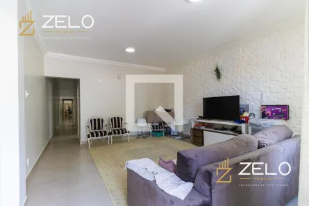 Casa com 3 Quartos à venda, 224m² no Bosque, Campinas