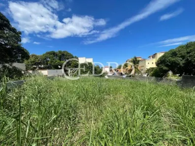 Lote/Terreno à venda, 600m² no Balneário São Pedro, São Pedro da Aldeia