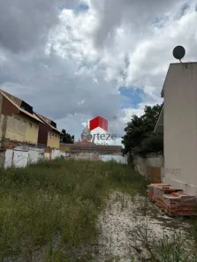 Lote/Terreno à venda, 689m² no Guaíra, Curitiba