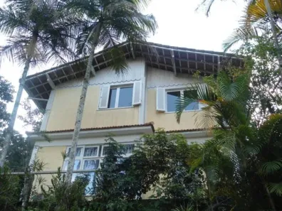 Casa com 6 Quartos à venda, 10m² no Valparaíso, Petrópolis