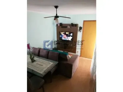 Apartamento com 2 Quartos à venda, 52m² no Jardim Ísis, Cotia
