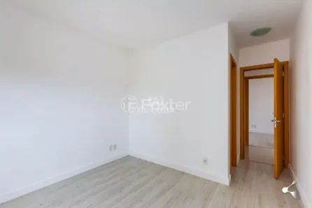 Apartamento com 2 Quartos à venda, 66m² no Passo da Areia, Porto Alegre