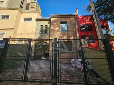 Casa com 3 Quartos para alugar, 146m² no Centro, Campinas