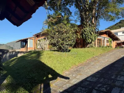 Casa com 4 Quartos à venda, 214m² no Iucas, Teresópolis