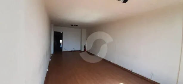 Sala Comercial à venda, 40m² no Centro, Niterói
