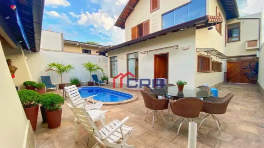 Casa com 3 Quartos à venda, 275m² no Vila Mury, Volta Redonda