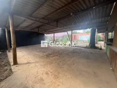 Ponto Comercial com 1 Quarto para alugar, 360m² no Vila Regina, Montes Claros