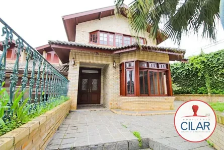 Sobrado com 5 Quartos para alugar, 540m² no Mossunguê, Curitiba