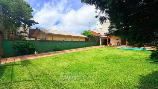 Casa com 2 Quartos à venda, 135m² no Desvio Rizzo, Caxias do Sul