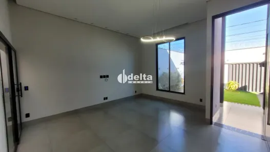 Casa com 3 Quartos à venda, 190m² no Granada, Uberlândia