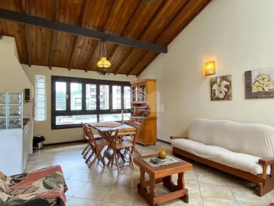 Casa com 2 Quartos à venda, 337m² no Centro Histórico, Porto Alegre