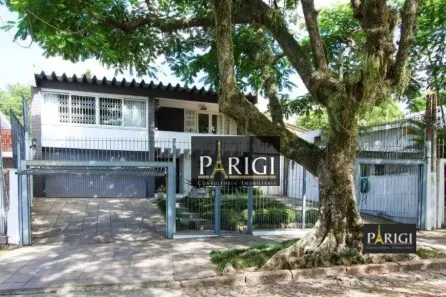 Casa com 5 Quartos para alugar, 290m² no Vila Assunção, Porto Alegre