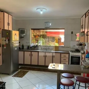 Sobrado com 3 Quartos à venda, 300m² no Centro, Biritiba Mirim