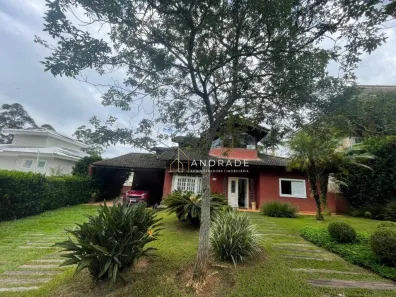 Casa de Condomínio com 3 Quartos à venda, 250m² no Jardim Indaiá, Embu das Artes