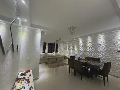Casa com 3 Quartos à venda, 200m² no Jardim Satélite, São José dos Campos
